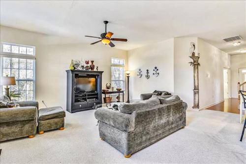 South Hampton -- 38239 Bridgehampton – Photos 3