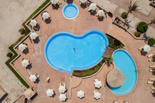 Bazén v ubytování Movenpick Resort El Quseir nebo v jeho okolí
