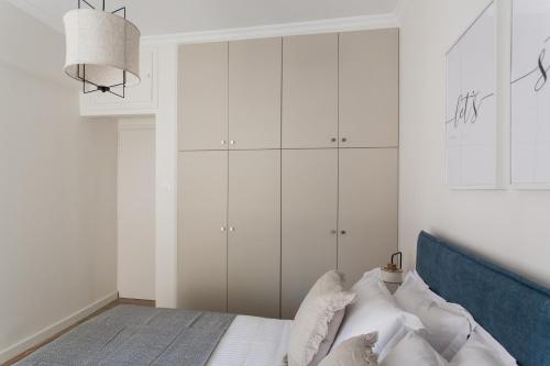 Pristine 1BR Apartment in Ampelokipoi Area by UPSTREET