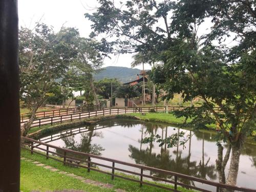 Imagen de la galería de Pousada Nosso Bosque, en Porto Belo