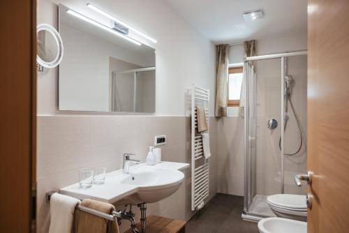 Ένα μπάνιο στο Apartment Sotmarin