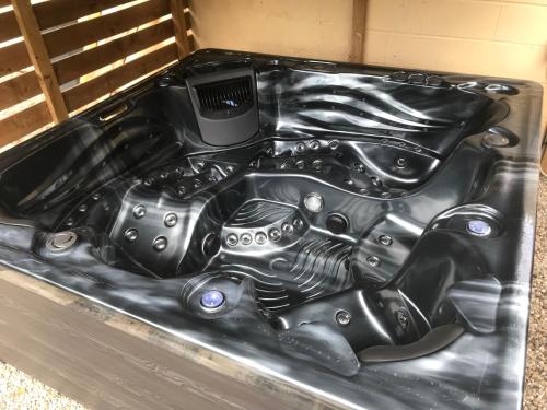 a close up of a car engine in a box at Aiskew Villa Annex in Bedale