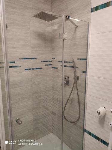 Apartament Szafir w budynku basenowym Morska Klifowa Rewalにあるバスルーム