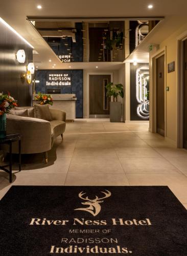 Posezení v ubytování River Ness Hotel, a member of Radisson Individuals