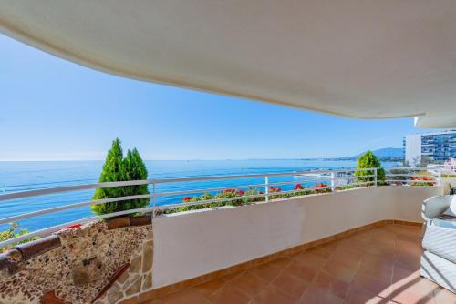 Beachfront Apartment Marbella Center photo 38