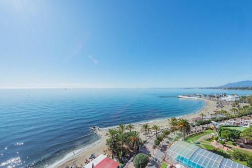 Beachfront Apartment Marbella Center photo 36