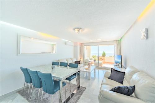 Beachfront Apartment Marbella Center photo 25