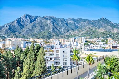 Beachfront Apartment Marbella Center photo 32