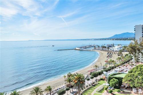 Beachfront Apartment Marbella Center photo 21