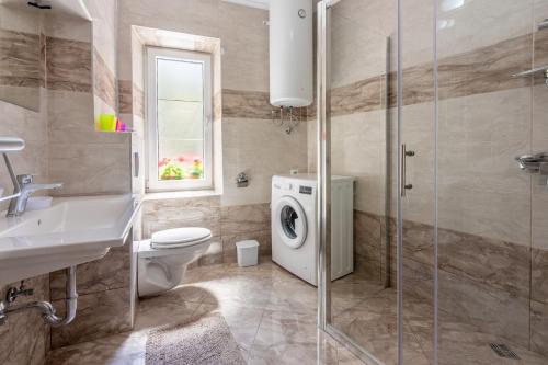 Kúpeľňa v ubytovaní Apartment DANIJEL