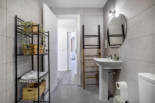 A bathroom at Costasol33 Aptos 1 y 2