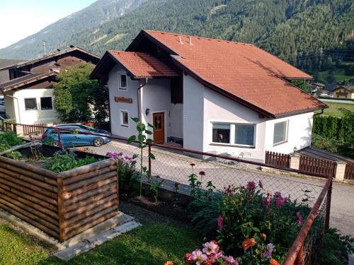 Nespecifikovaný výhled na hory nebo výhled na hory při pohledu z apartmánu