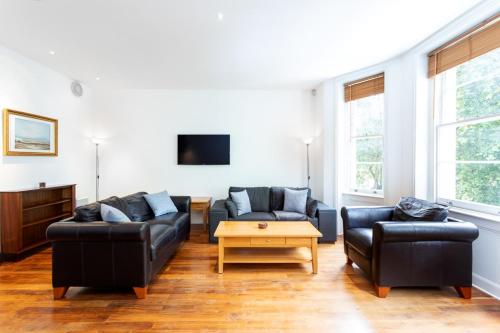 Spacious Pimlico Apartment