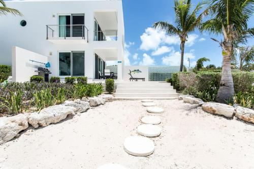 Jardín al aire libre en SulMare at Sapodilla Bay Luxury villas