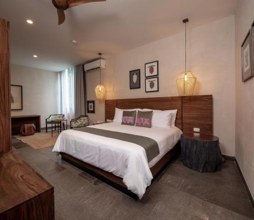 Postel nebo postele na pokoji v ubytování Künük Hotel Boutique