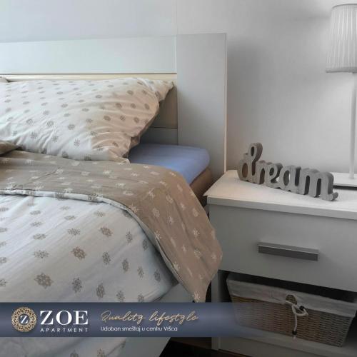 Postel nebo postele na pokoji v ubytování ZOE apartment