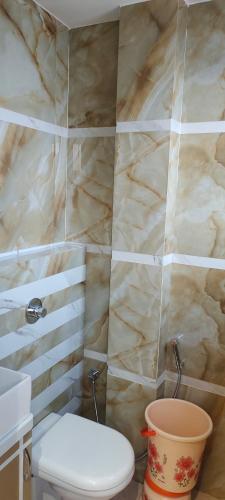 Gallery image of Hotel Golden Crown in Amritsar