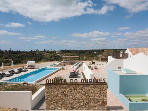 Quinta do Ourives - Villa - Up to 18 persons