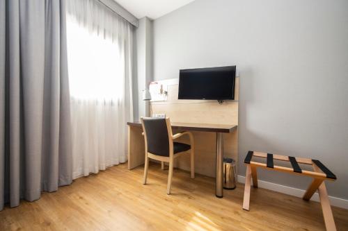 Holiday Inn Express Sant Cugat, an IHG Hotel
