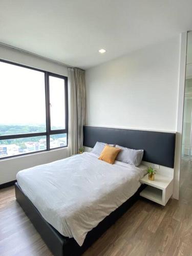 Een bed of bedden in een kamer bij RM100 ONLY @ Landmark Residence 2, Budget Stay, Near CherasBalakongC180