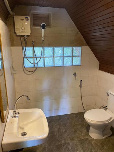 Koupelna v ubytování วังลุงแคมปิ้ง Wang Lung Camping