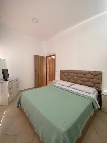 Gambar di galeri bagi eri apartament di Himare