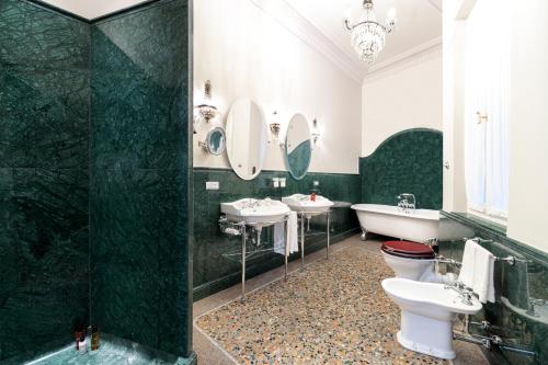 Hotel Locarno photo 140