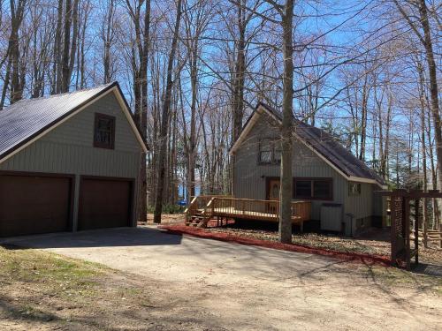 Kalkaska Getaway – Photos 2