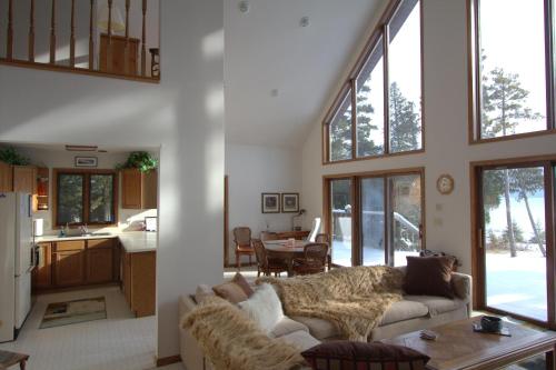 North Shore Retreat – Photos 4