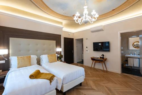 Kairos by Florence Art Apartments photo 109