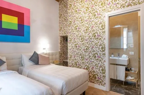 Kairos by Florence Art Apartments photo 5