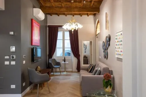 Kairos by Florence Art Apartments photo 18