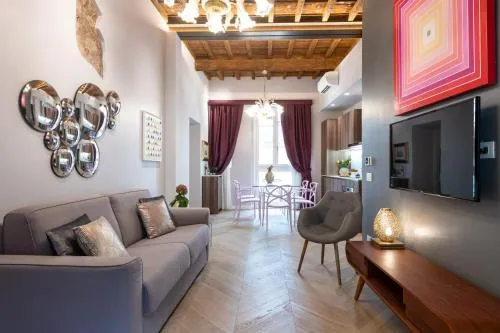 Kairos by Florence Art Apartments photo 27