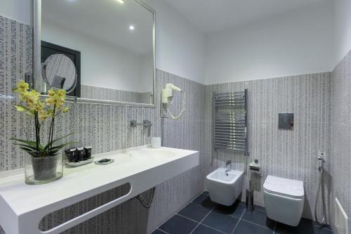 Salle de bains dans l'établissement Hotel Castellino Roma