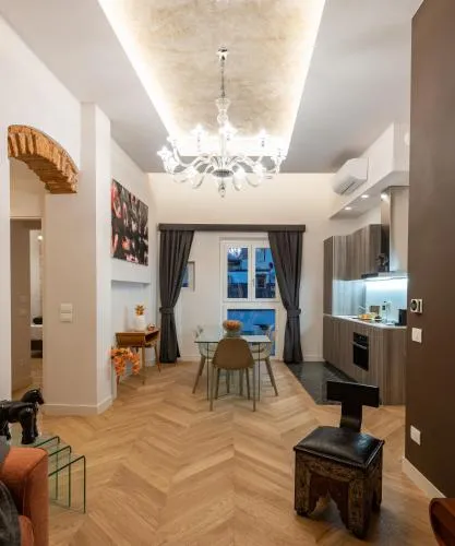 Kairos by Florence Art Apartments photo 35