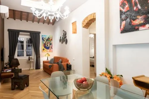 Kairos by Florence Art Apartments photo 55