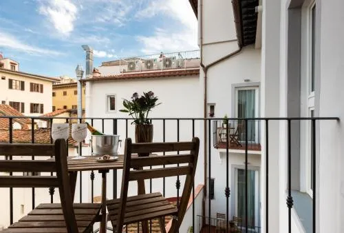 Kairos by Florence Art Apartments photo 60