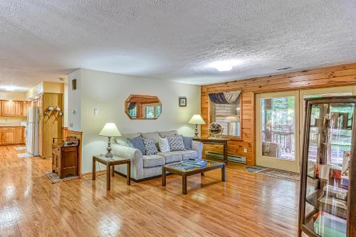 Tall Oaks Retreat – Photos 3