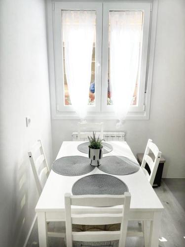 Apartamento la Paz WIFI y confort by apartamentos Logrono
