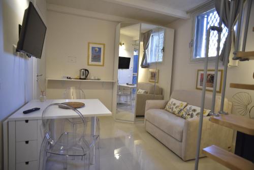 Home dentro il teatro photo 120