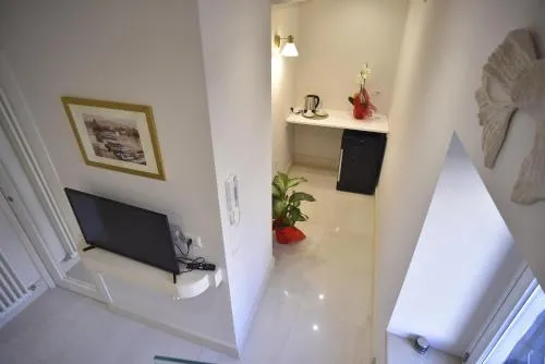 Home dentro il teatro photo 15