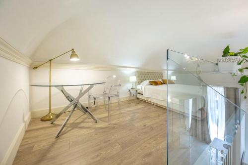 Home dentro il teatro photo 102