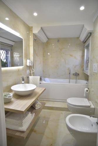 Home dentro il teatro photo 125