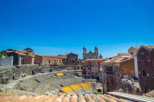Home dentro il teatro photo 33