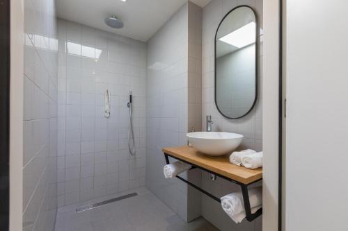 Koupelna v ubytování Piet Mondriaanstraat 6a, Domburg