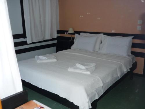 Hotel Votsalaにあるベッド