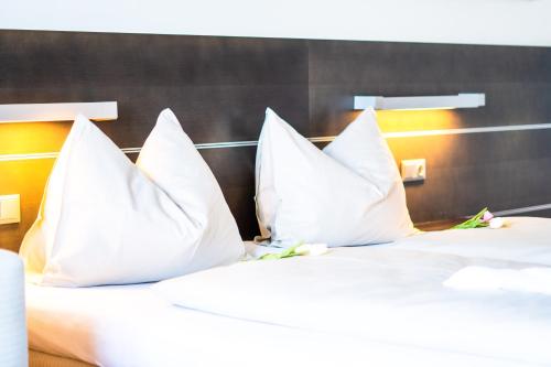 Gallery image of Neufeldersee Hotel & Restaurant in Neufeld an der Leitha