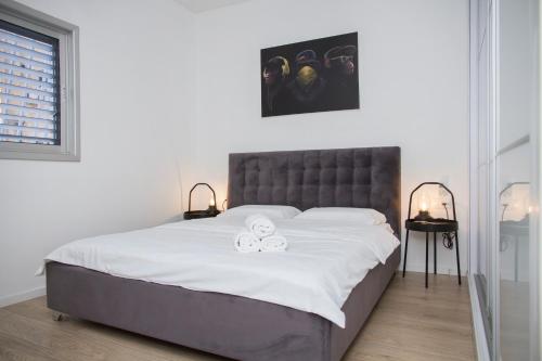 Gallery image of Apartments4you Etsel in Bat Yam