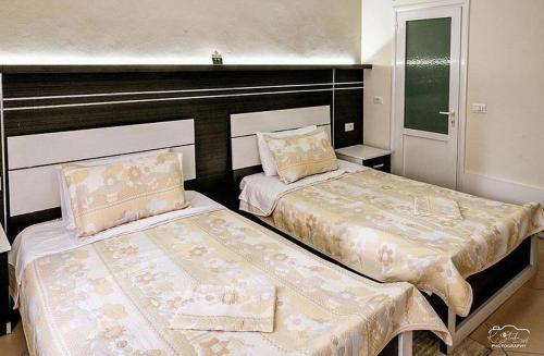 Fotografie z fotogalerie ubytování Vila Leo Lux v destinaci Korçë