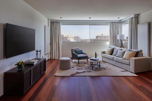 Hyatt Regency Madrid Residences – Photos 3